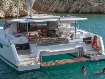 Pronájem jachty, dovolená na jachtě - Fountaine Pajot Astrea 42 - 4 + 2 cab. - NN2025}