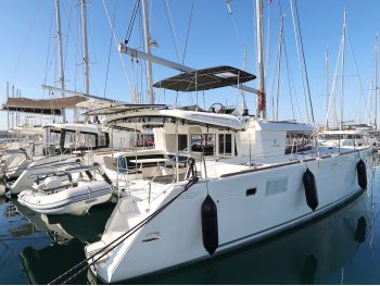 Yacht Booking, Yacht Reservation - Lagoon 450 F - LILITH}